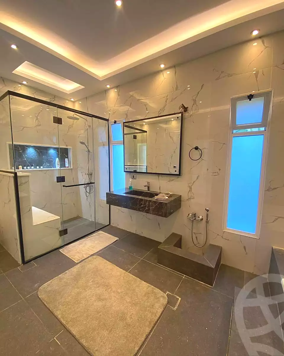 5 BR Villa in Hyde Park, photo 6 of 10