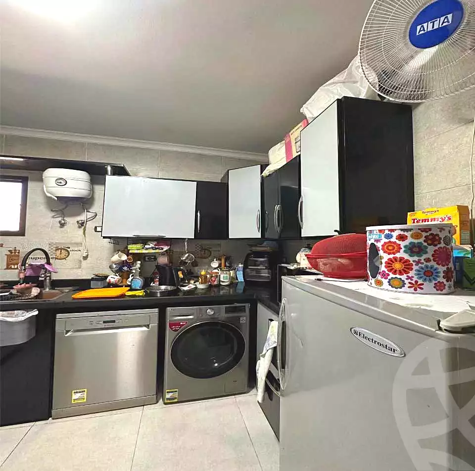 https://aqarmap.com.eg/en/listing/7245269-for-sale-alexandria-roshdy-syria-st