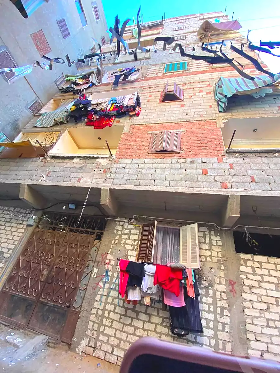 https://aqarmap.com.eg/en/listing/7245592-for-sale-alexandria-al-agamy-el-hanouvel-el-salam-st