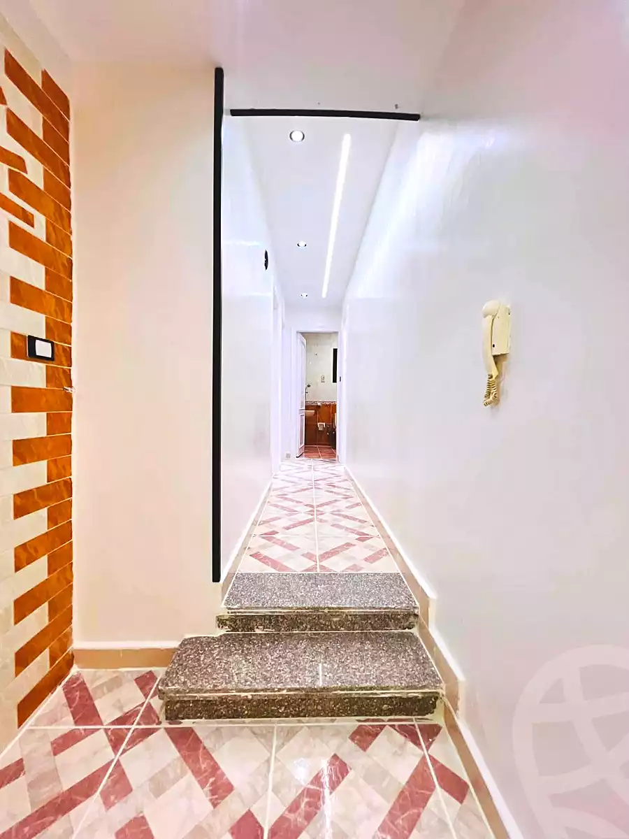 https://aqarmap.com.eg/ar/listing/7245856-for-sale-alexandria-al-agamy-shataa-el-nakheel