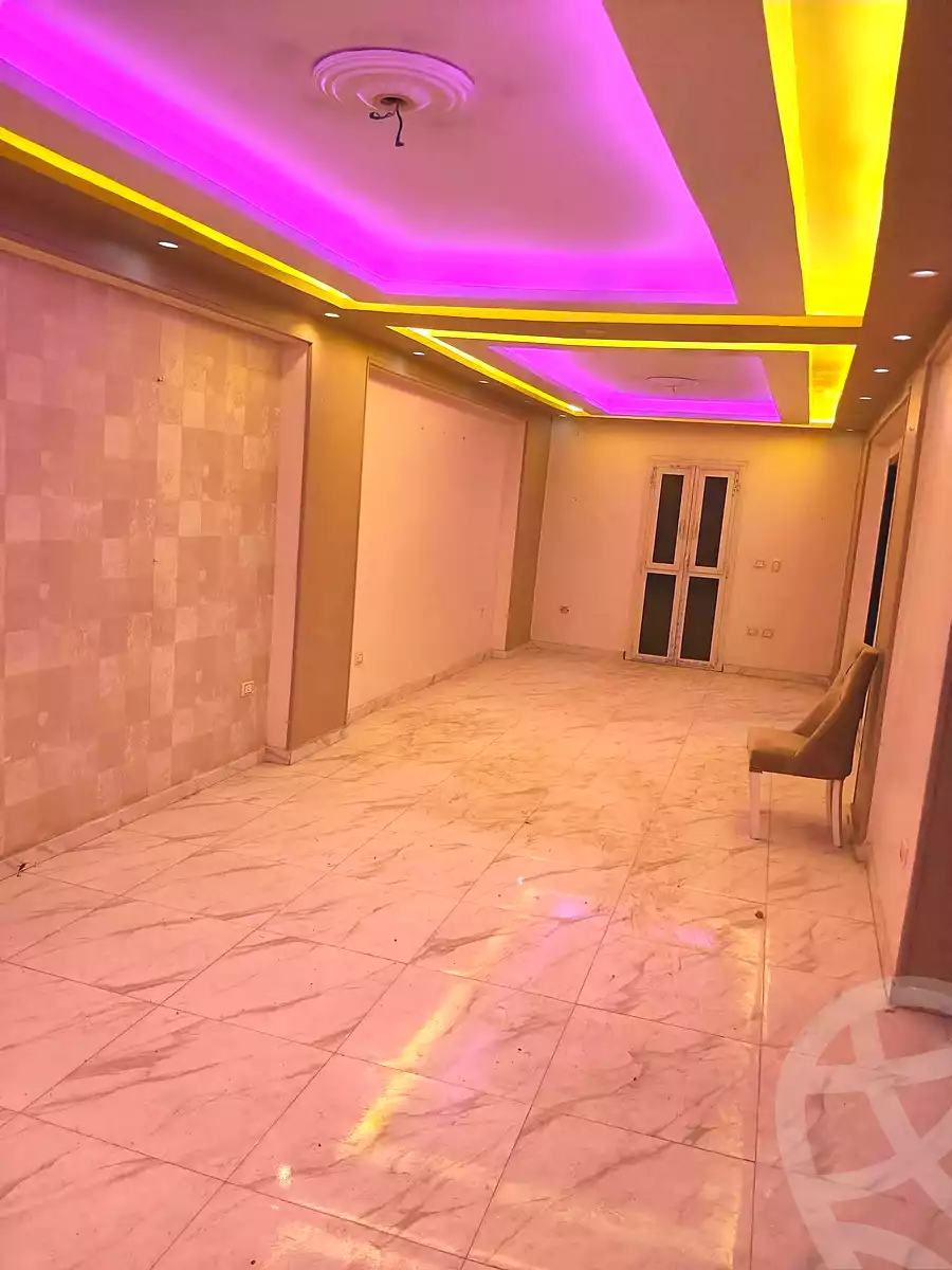https://aqarmap.com.eg/ar/listing/7245928-for-sale-cairo-helwan-hadayek-helwan-nile-corniche-st