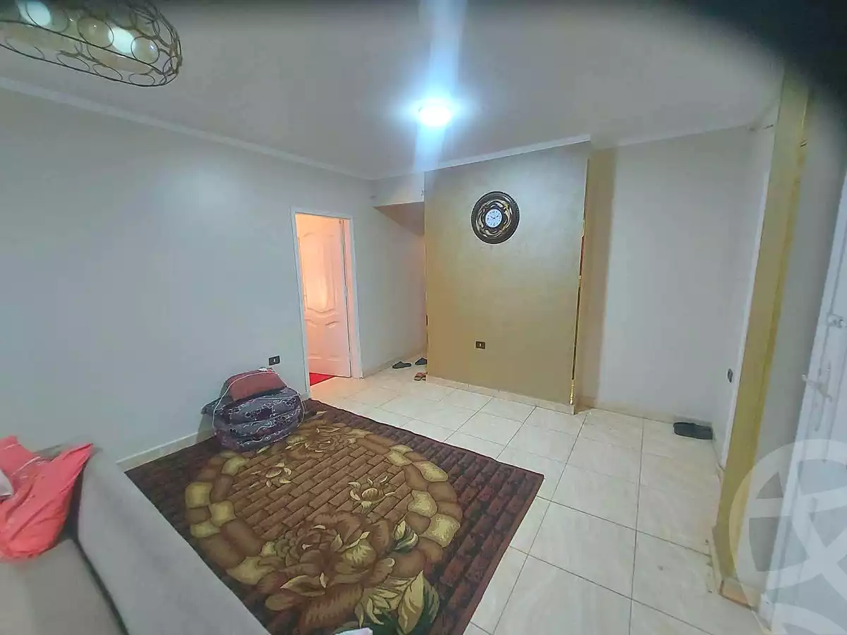 https://aqarmap.com.eg/ar/listing/7246042-for-sale-cairo-helwan-rostom-st
