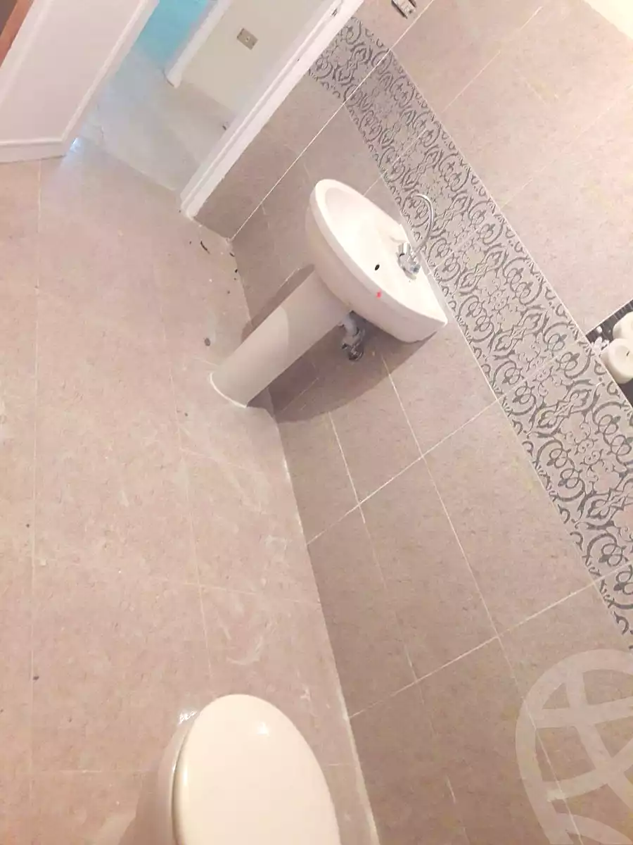 https://aqarmap.com.eg/en/listing/7246058-for-rent-cairo-helwan-hadayek-helwan