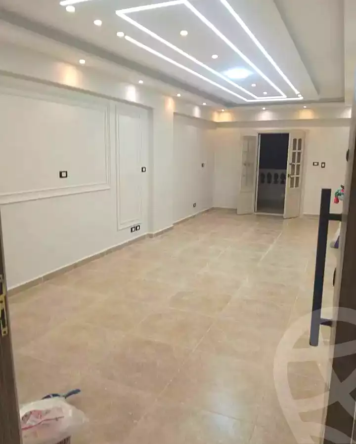 https://aqarmap.com.eg/en/listing/7246302-for-sale-alexandria-al-agamy-el-hanouvel-radwan-st