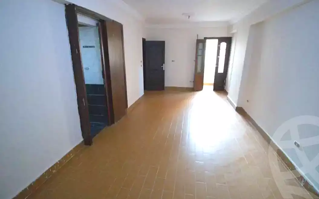 https://aqarmap.com.eg/ar/listing/7246399-for-sale-alexandria-ganaklis