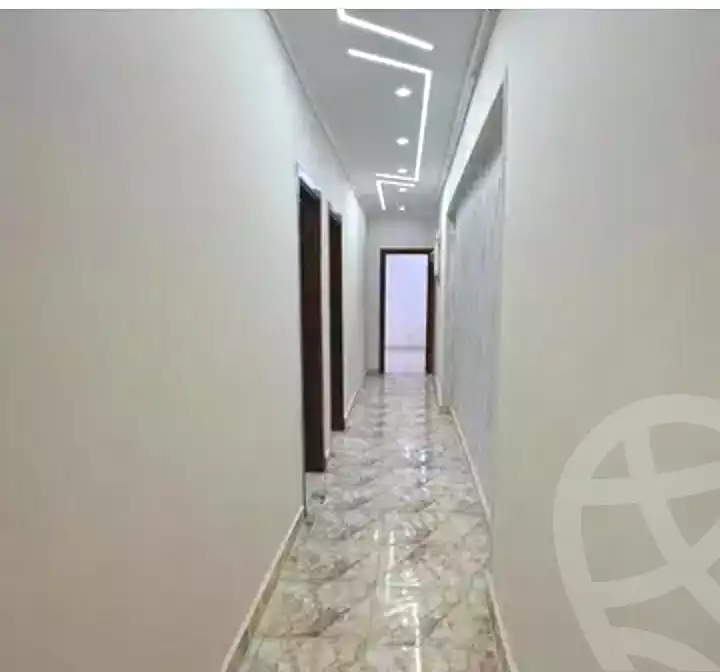 https://aqarmap.com.eg/ar/listing/7246744-for-sale-alexandria-miami-khld-bn-lwlyd