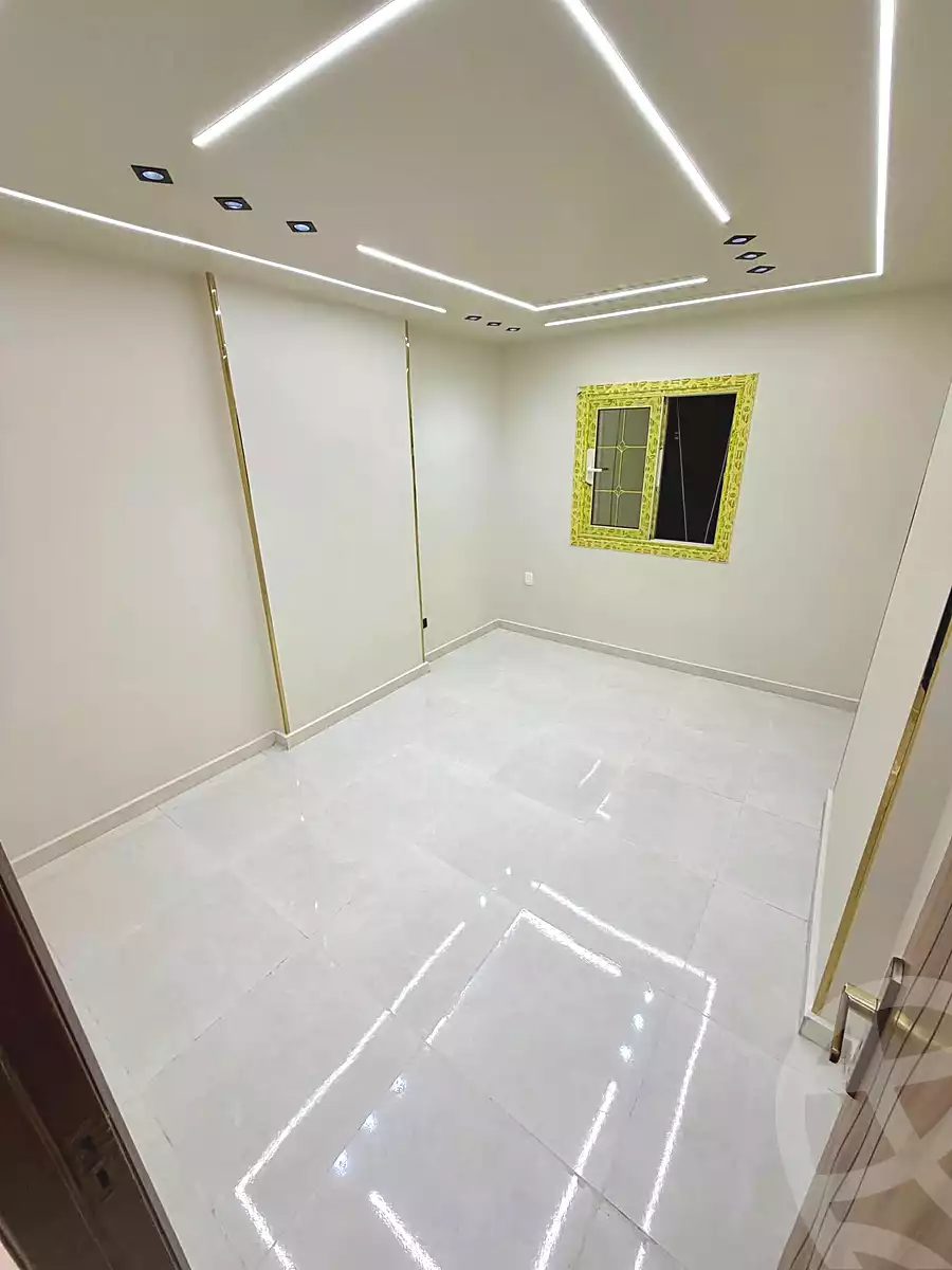 https://aqarmap.com.eg/ar/listing/7246758-for-sale-alexandria-miami-mahmoud-el-isawy-st