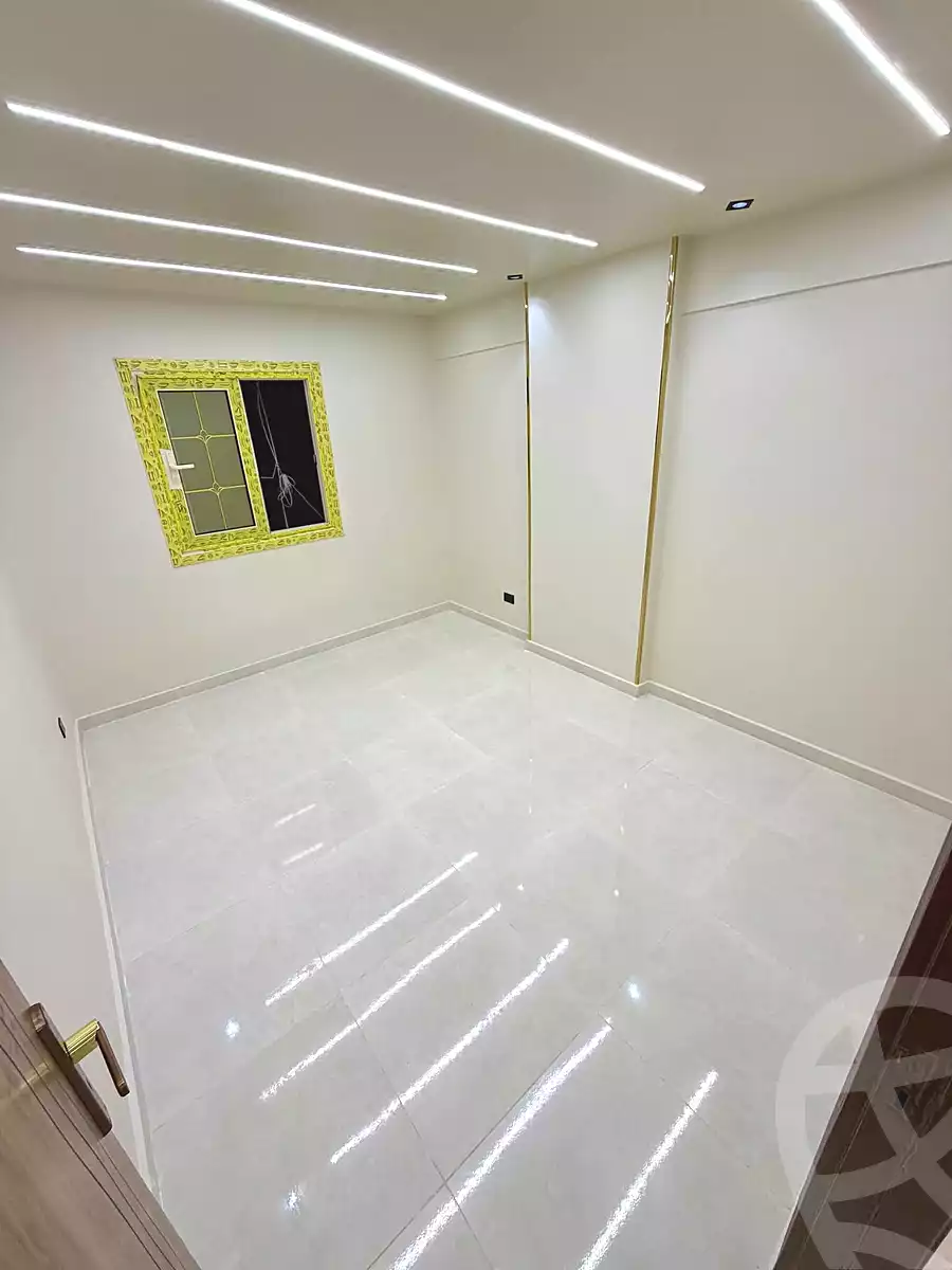 https://aqarmap.com.eg/ar/listing/7246758-for-sale-alexandria-miami-mahmoud-el-isawy-st