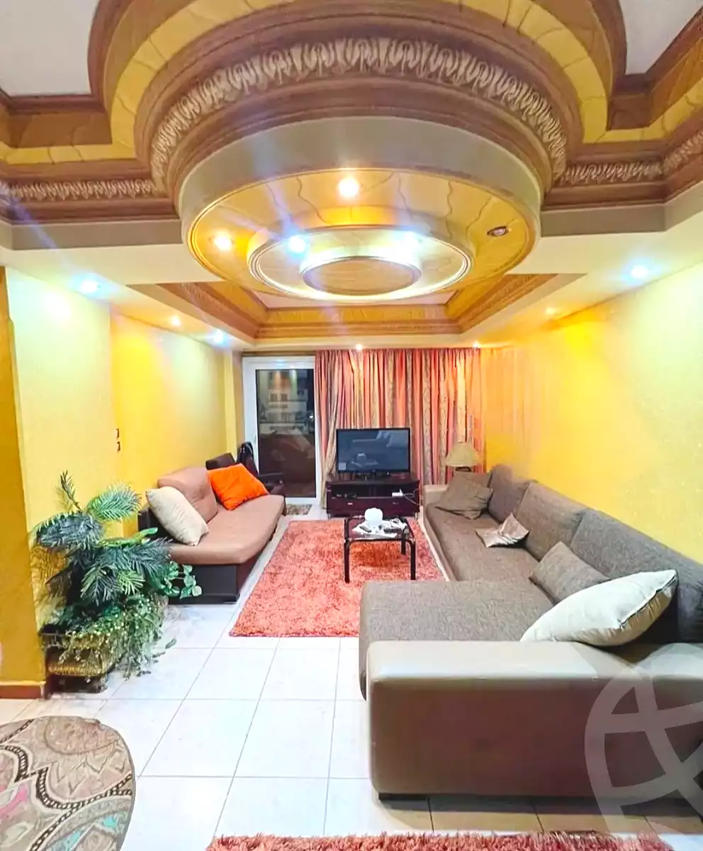 https://aqarmap.com.eg/ar/listing/7246839-for-sale-alexandria-miami-45-street