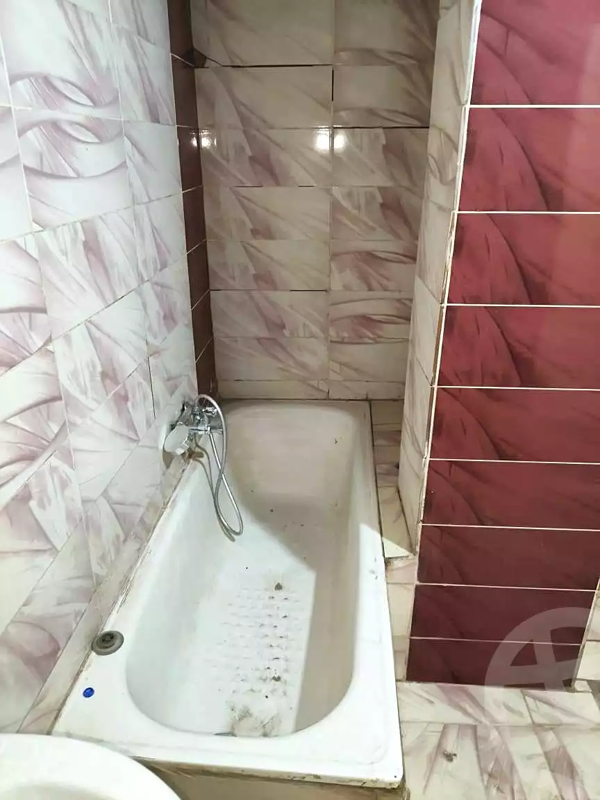 https://aqarmap.com.eg/en/listing/7246723-for-rent-cairo-el-haram-shareaa-khatem-el-morsalen