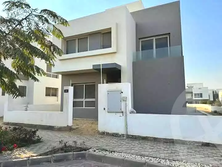 https://aqarmap.com.eg/ar/listing/7247027-for-sale-cairo-new-cairo-compounds-hyde-park-hpr-hyde-park