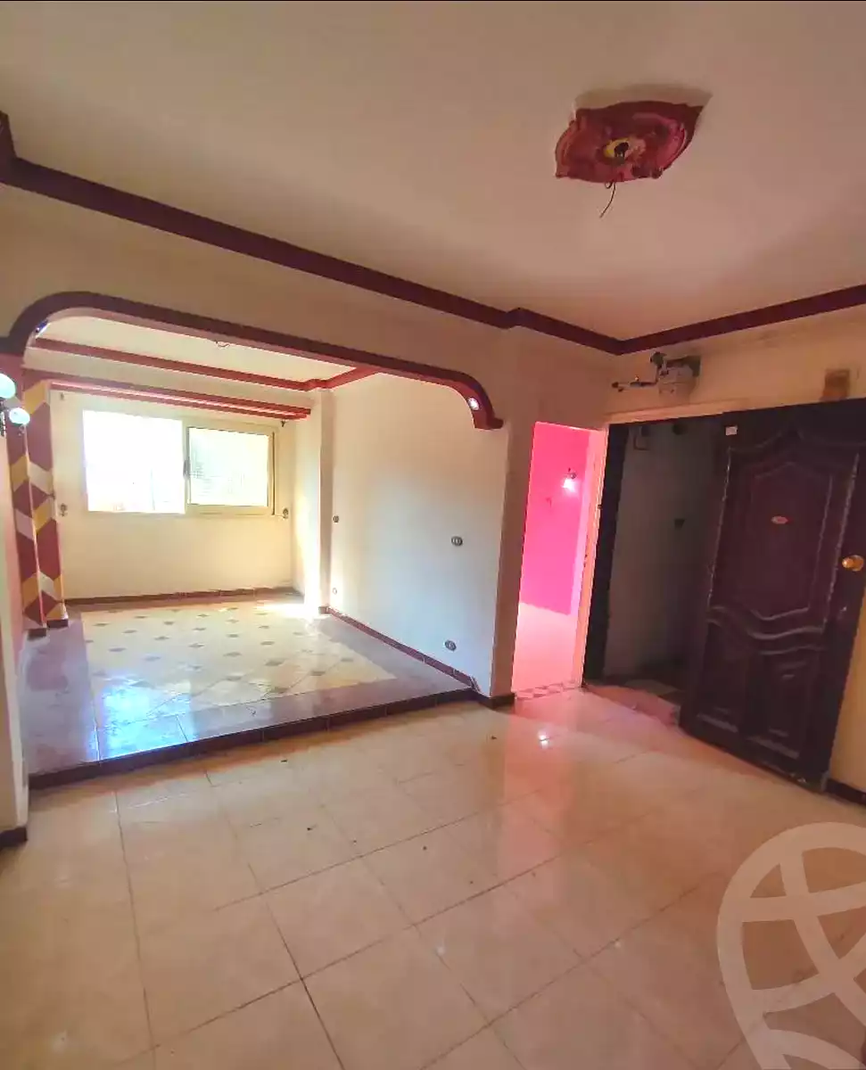 https://aqarmap.com.eg/en/listing/7246963-for-sale-alexandria-lsywf-el-falki