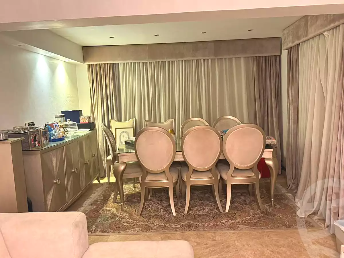https://aqarmap.com.eg/ar/listing/7247271-for-sale-cairo-el-sheikh-zayed-city-mntq-fr-y-bmdyn-lshykh-zyd