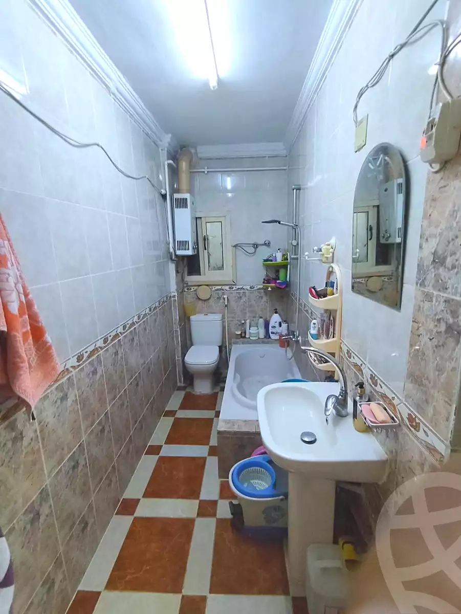https://aqarmap.com.eg/ar/listing/7247278-for-sale-cairo-6th-of-october-el-ahyaa-neighborhood-10th