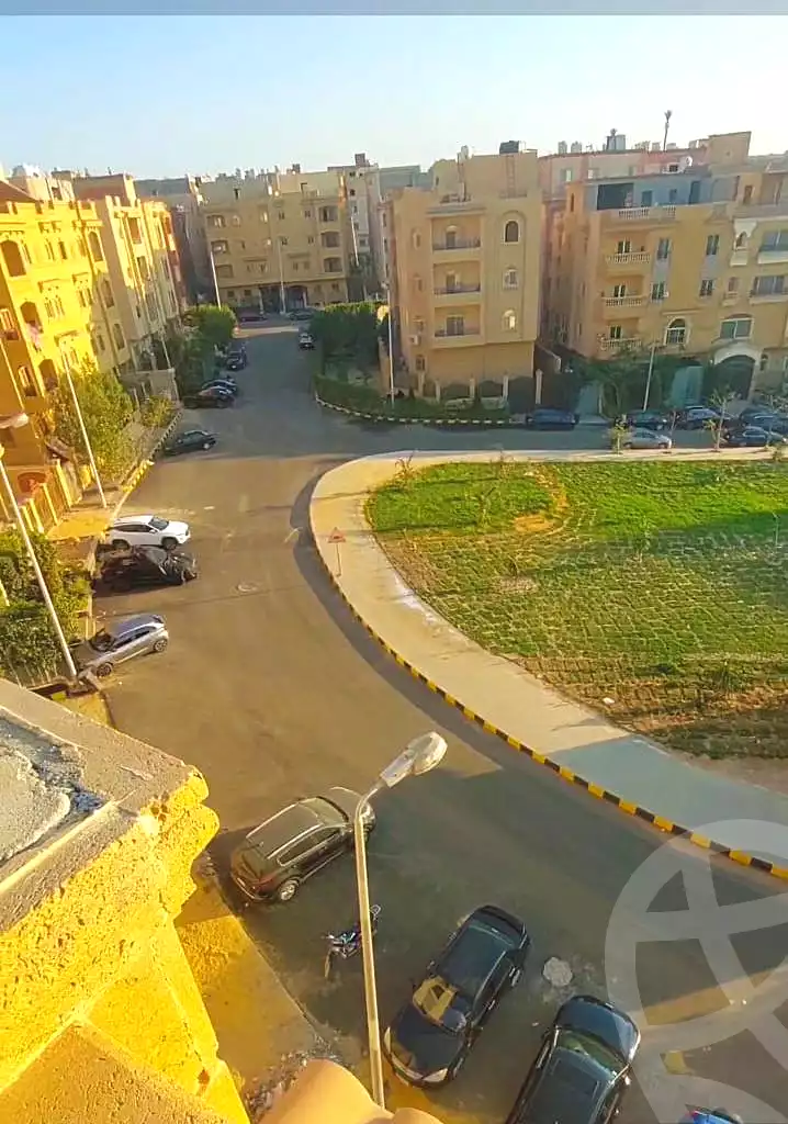 https://aqarmap.com.eg/ar/listing/7247828-for-sale-cairo-new-cairo-south-investors-gamal-abdel-nasser-st