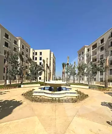 https://aqarmap.com.eg/ar/listing/7248295-for-sale-cairo-el-sheikh-zayed-city-compounds-kmbwnd-fyldj-wyst-dr-llttwyr