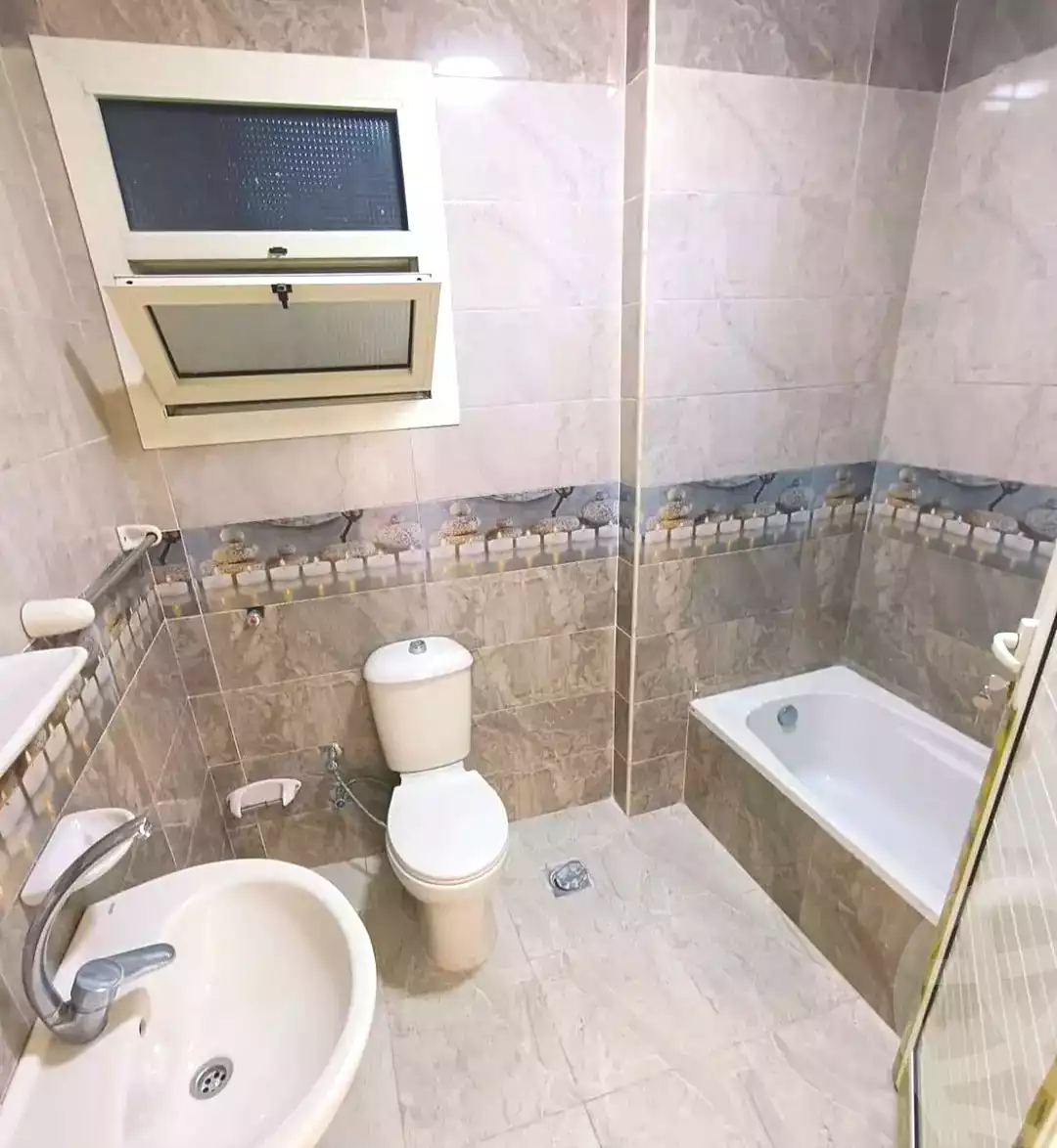 https://aqarmap.com.eg/ar/listing/7248429-for-sale-alexandria-el-asafra-shr-jml-bd-lnsr