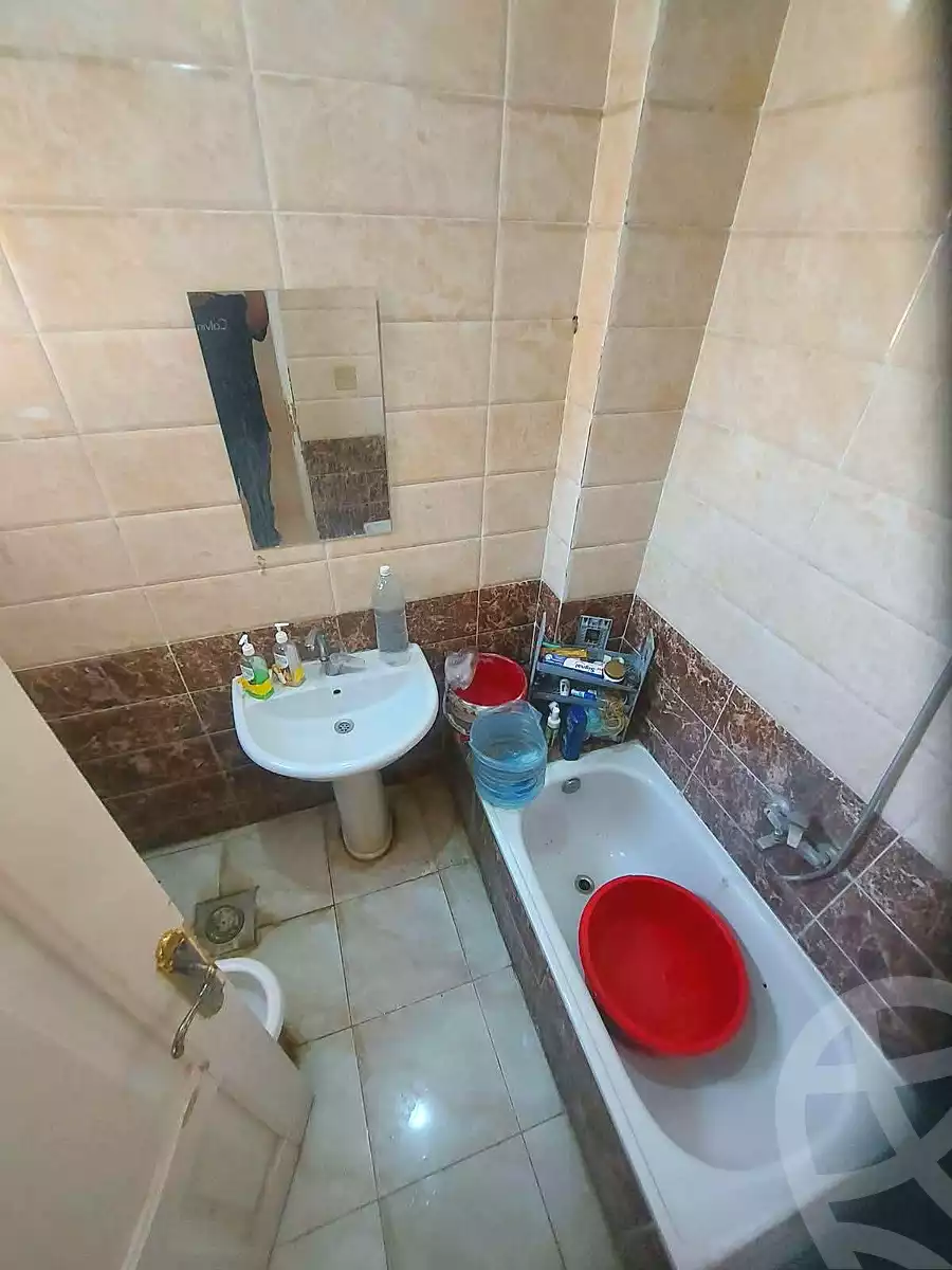 https://aqarmap.com.eg/en/listing/7248459-for-sale-cairo-helwan-rostom-st