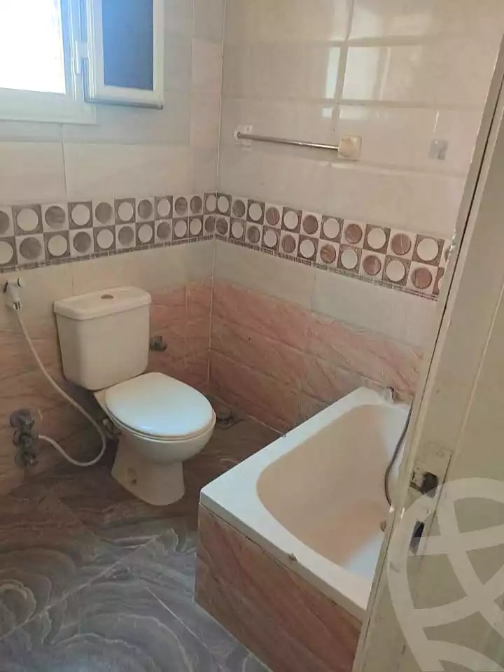 https://aqarmap.com.eg/en/listing/7246533-for-sale-cairo-ain-shams-ain-shams-el-sharkia