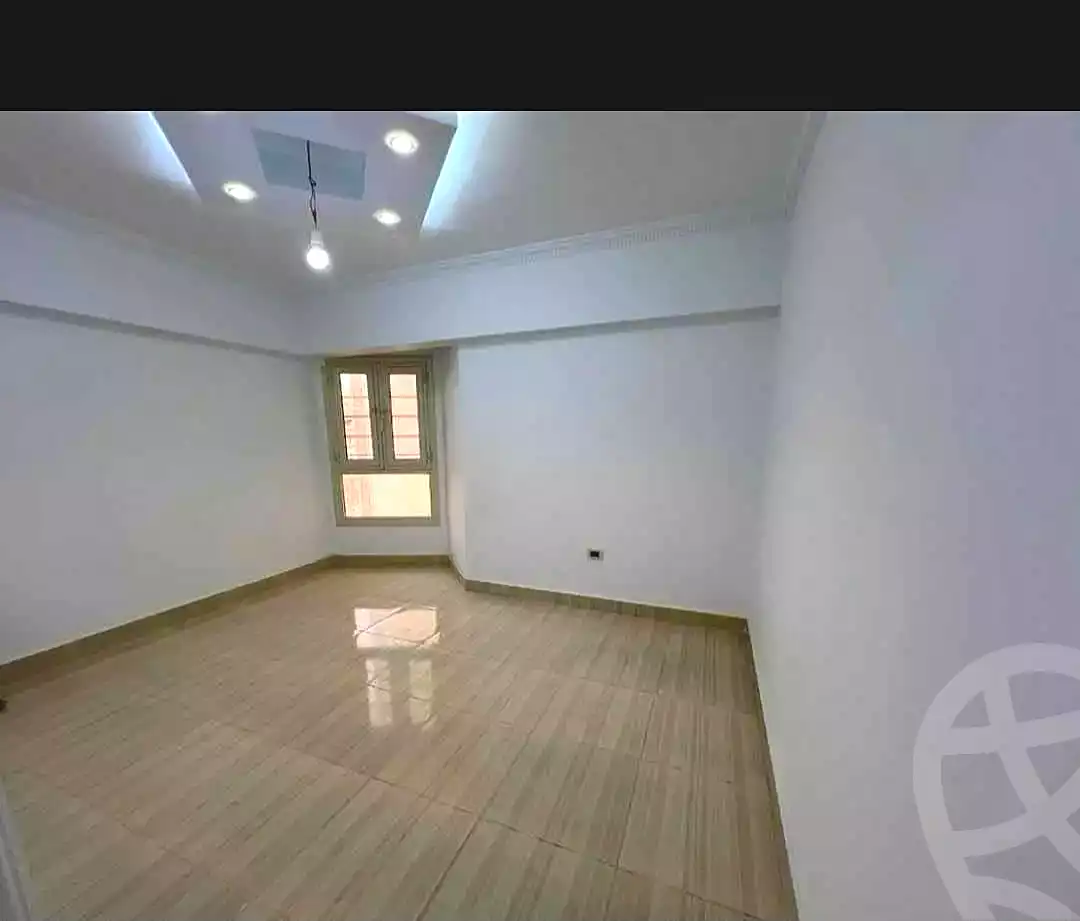 https://aqarmap.com.eg/ar/listing/7245654-for-sale-alexandria-mostafa-kamel-area