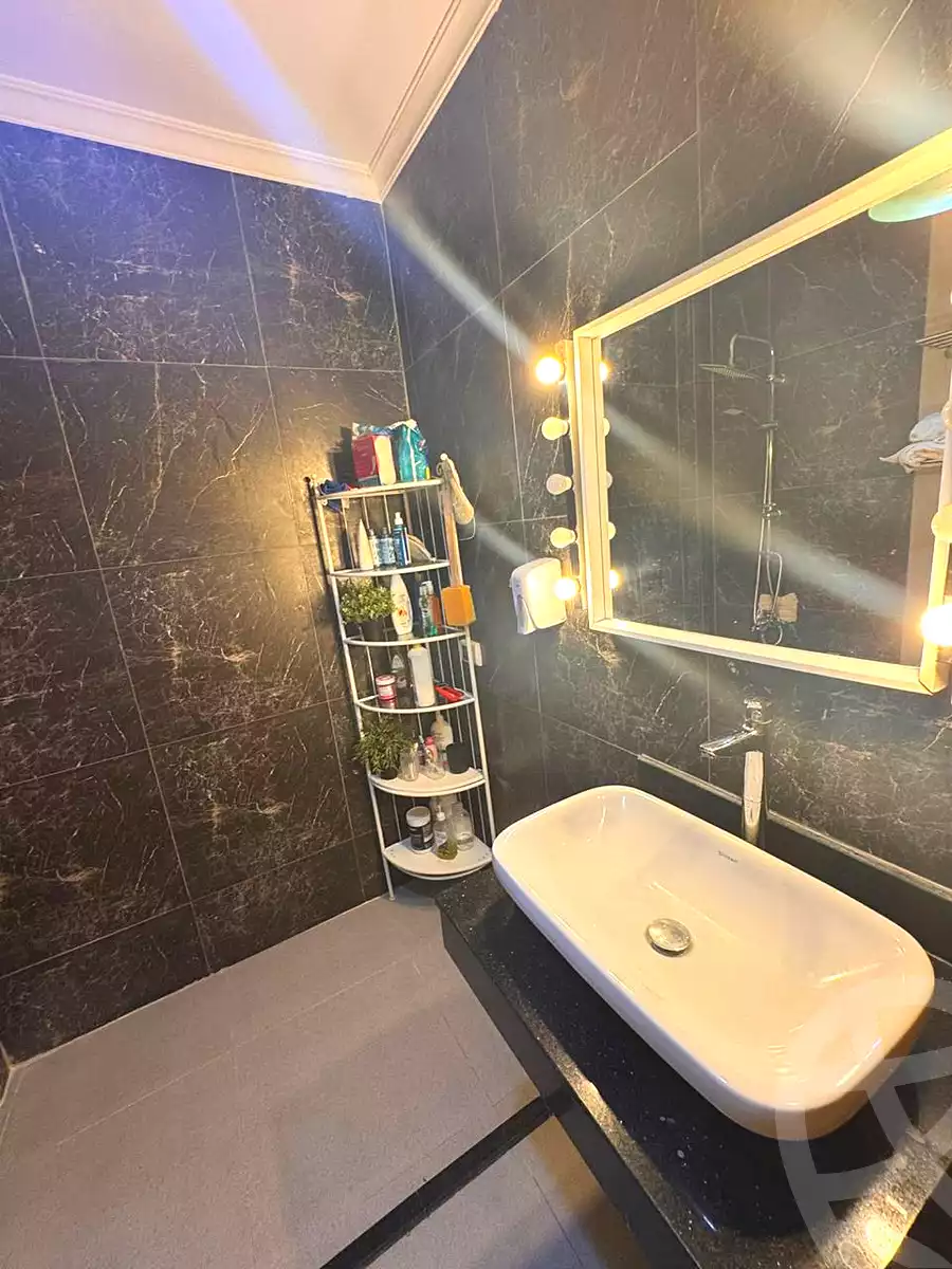 https://aqarmap.com.eg/en/listing/7248716-for-sale-cairo-el-sheikh-zayed-city-mntq-fr-y-bmdyn-lshykh-zyd