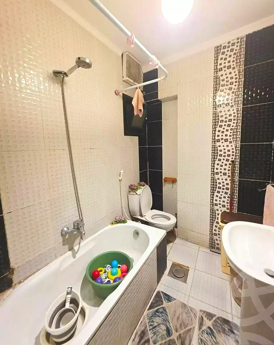 https://aqarmap.com.eg/ar/listing/7248862-for-sale-alexandria-el-asafra-l-sfr-bhry