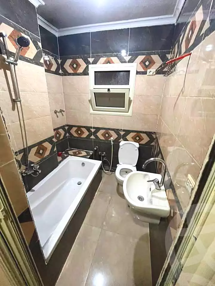 https://aqarmap.com.eg/ar/listing/7249366-for-rent-cairo-ain-shams-alf-maskn