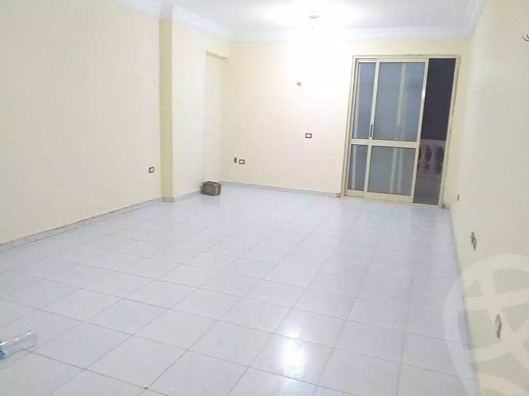 https://aqarmap.com.eg/en/listing/7229194-for-sale-cairo-faisal-kafr-tohormos-queen-nazli-st