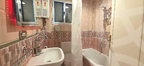 https://aqarmap.com.eg/en/listing/7238810-for-rent-alexandria-ibrahimia-abou-quer-st