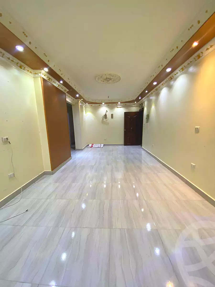 https://aqarmap.com.eg/ar/listing/7229148-for-rent-cairo-elnozha-Streettt-27
