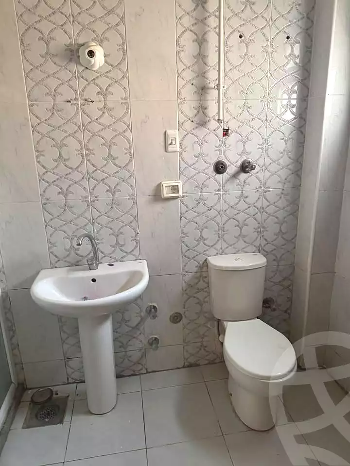 https://aqarmap.com.eg/ar/listing/7249519-for-rent-alexandria-al-agamy