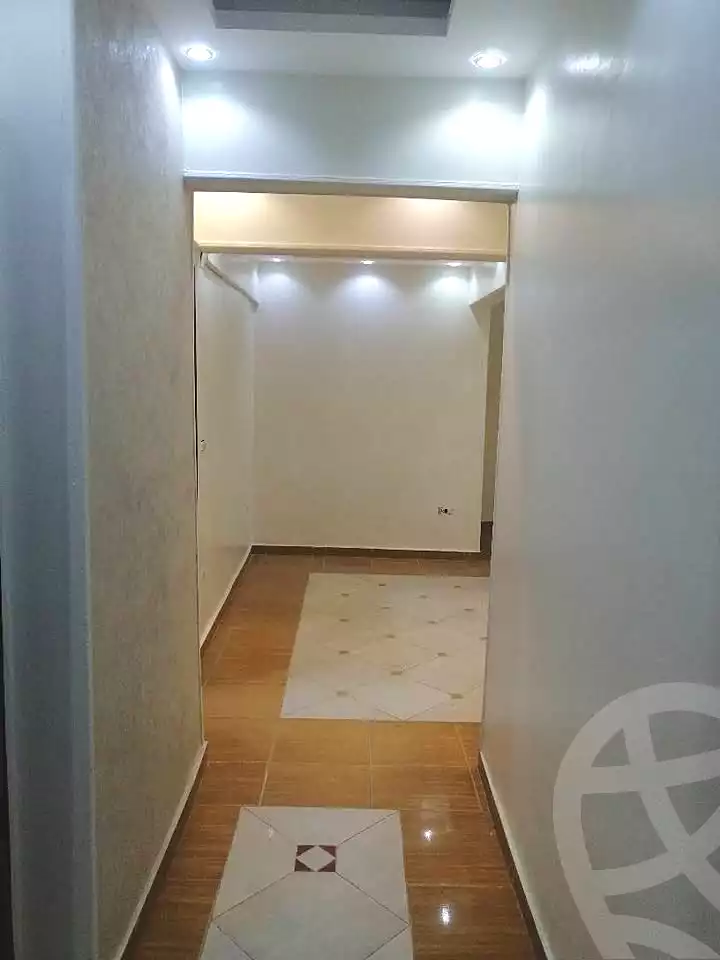 https://aqarmap.com.eg/en/listing/7249820-for-sale-cairo-ain-shams-jsr-lswys
