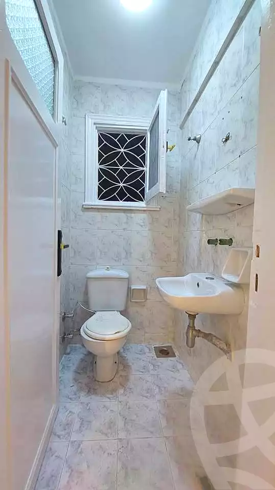 https://aqarmap.com.eg/en/listing/7249882-for-sale-alexandria-al-agamy-shataa-el-nakheel