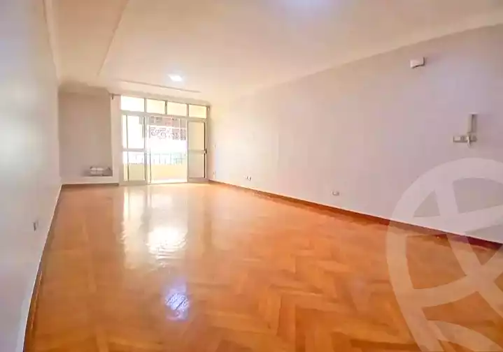 https://aqarmap.com.eg/en/listing/7250272-for-rent-alexandria-stanley-abd-el-aziz-fahmy-st