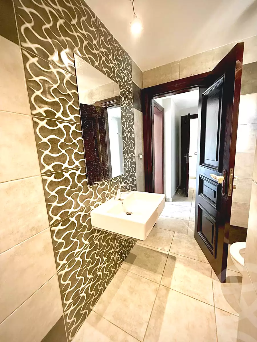 https://aqarmap.com.eg/en/listing/7250383-for-rent-cairo-el-sheikh-zayed-city-el-hay-el-thaleth-ashaer-lhy-lthlth-shr