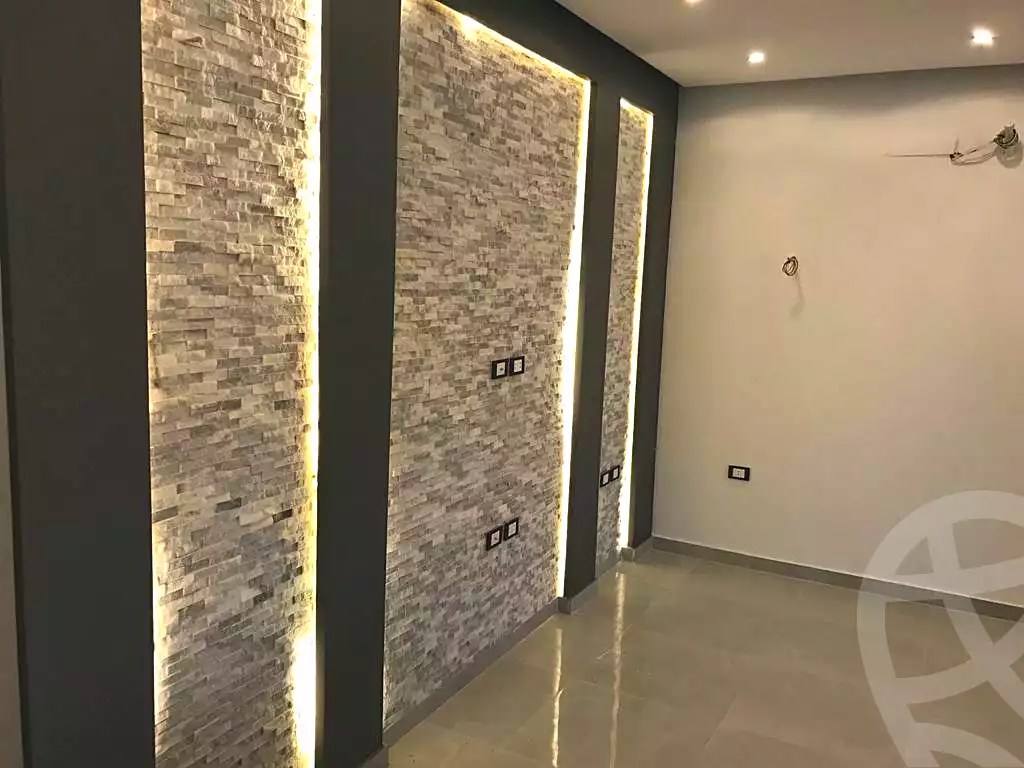 https://aqarmap.com.eg/ar/listing/7250461-for-rent-cairo-el-sheikh-zayed-city-el-hay-elsabeaa-lhy-lsb