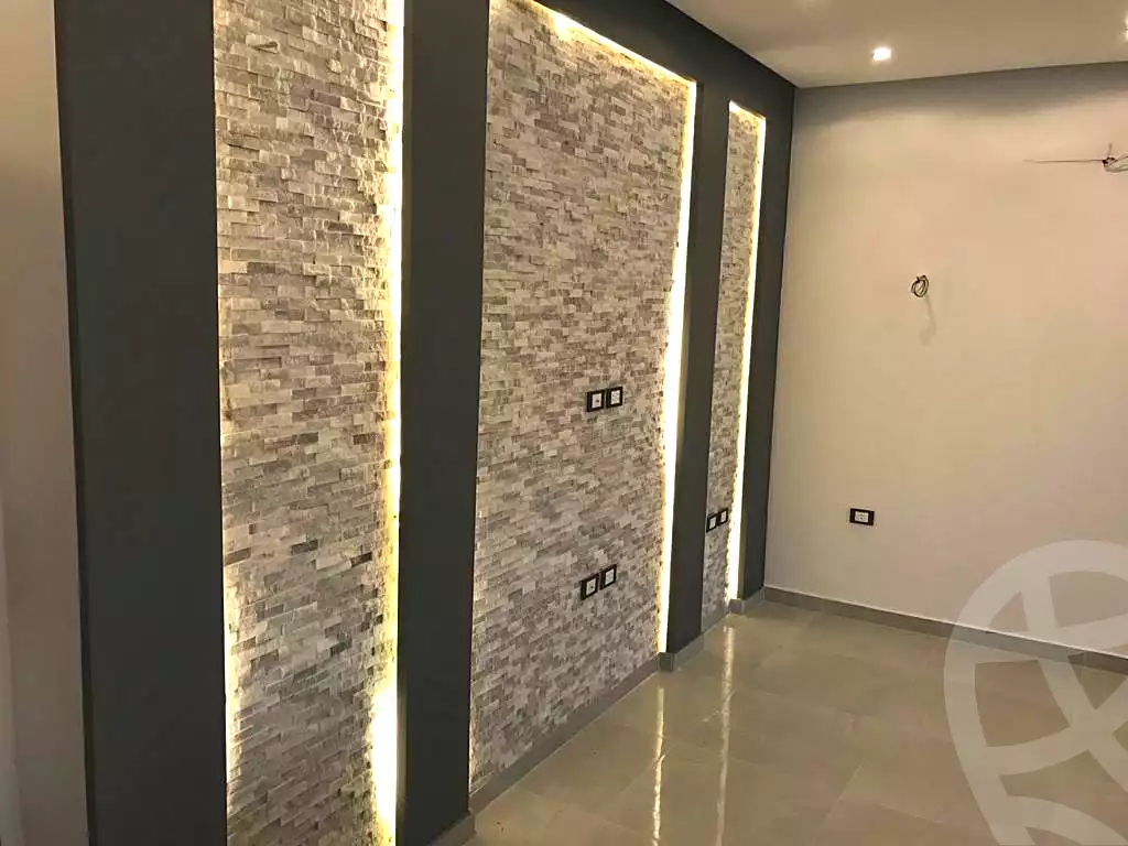 https://aqarmap.com.eg/ar/listing/7250461-for-rent-cairo-el-sheikh-zayed-city-el-hay-elsabeaa-lhy-lsb