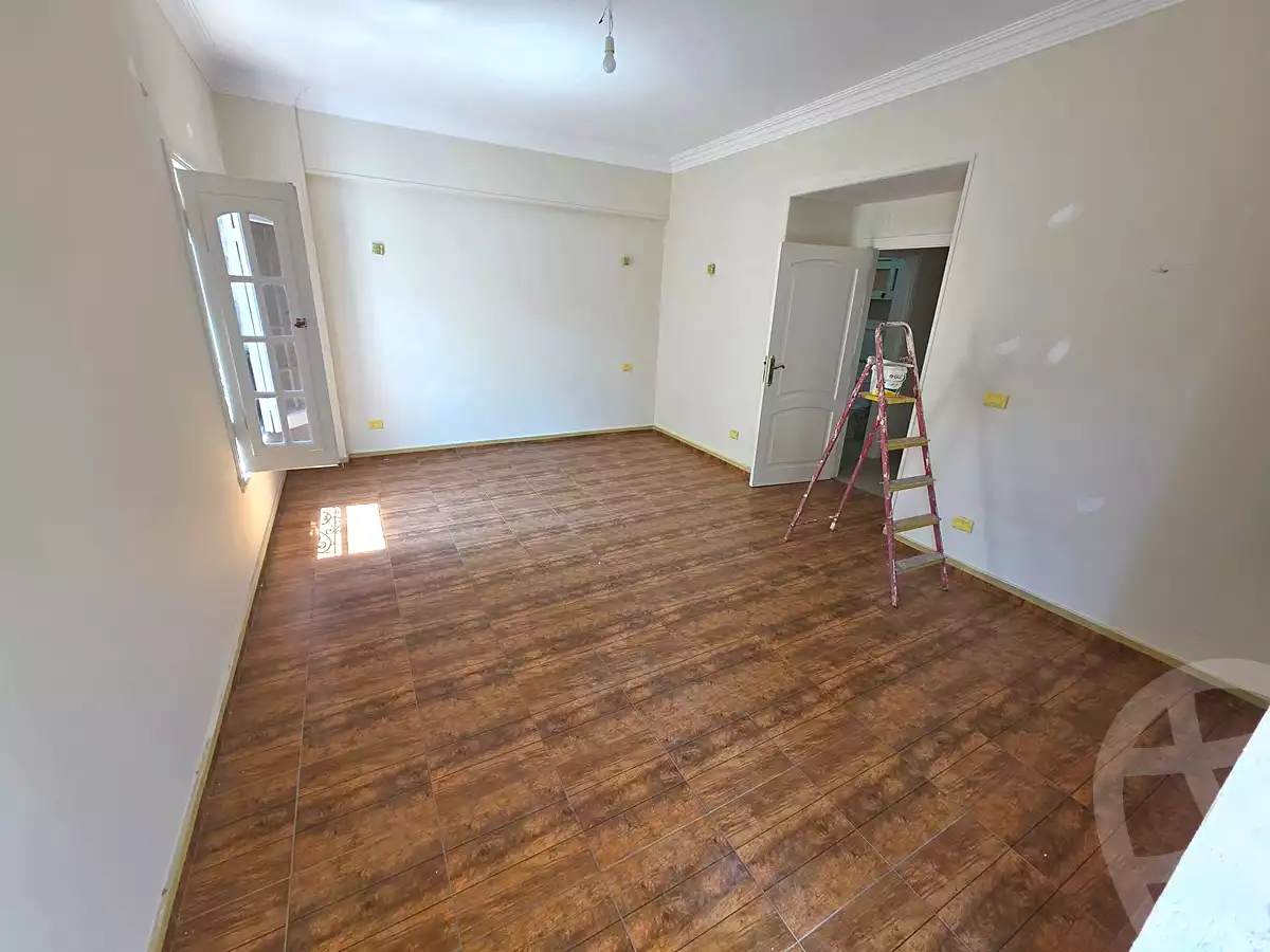 https://aqarmap.com.eg/ar/listing/7250482-for-rent-cairo-new-cairo-el-banafsg-el-banafsag-omarat-al-gabri-st