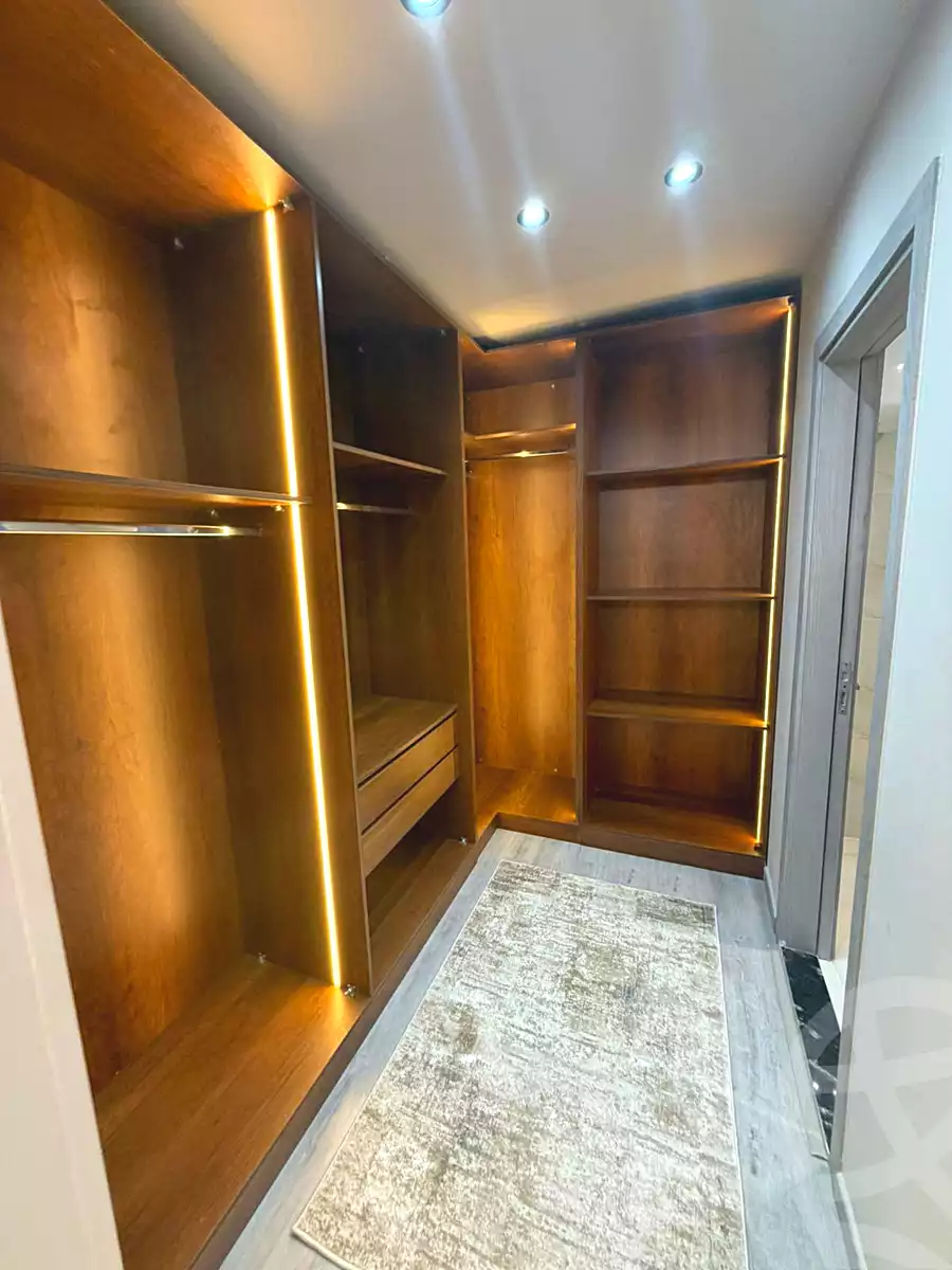 https://aqarmap.com.eg/en/listing/7250694-for-sale-cairo-new-cairo-compounds-mwrd-fq-llttwyr