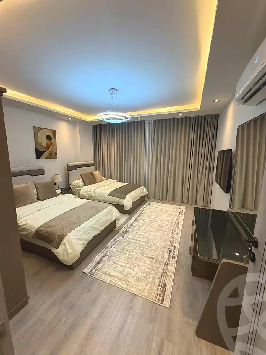 https://aqarmap.com.eg/en/listing/7250701-for-sale-cairo-new-cairo-compounds-mwrd-fq-llttwyr
