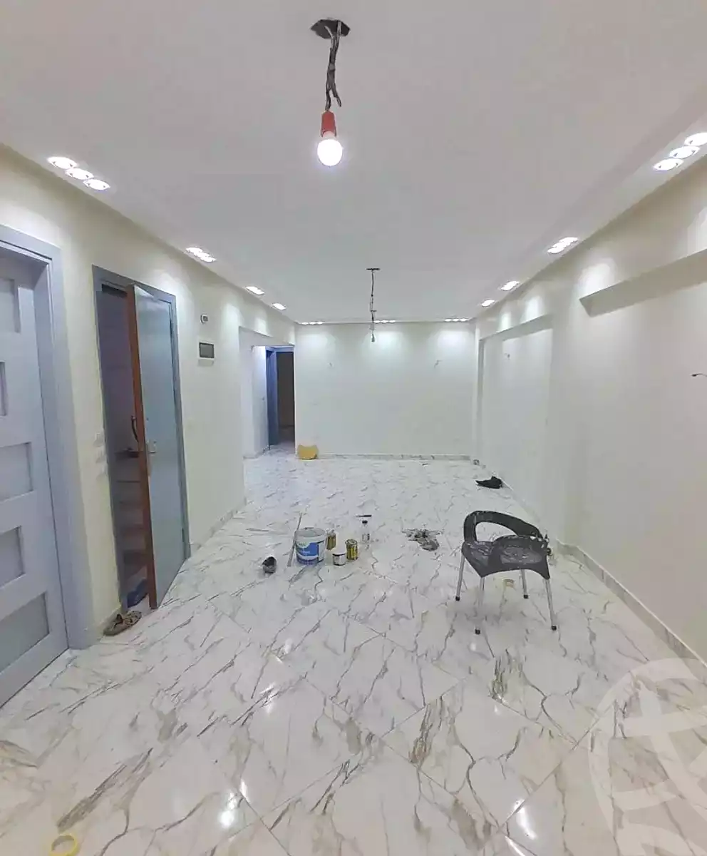 https://aqarmap.com.eg/ar/listing/7250791-for-rent-alexandria-el-mandara