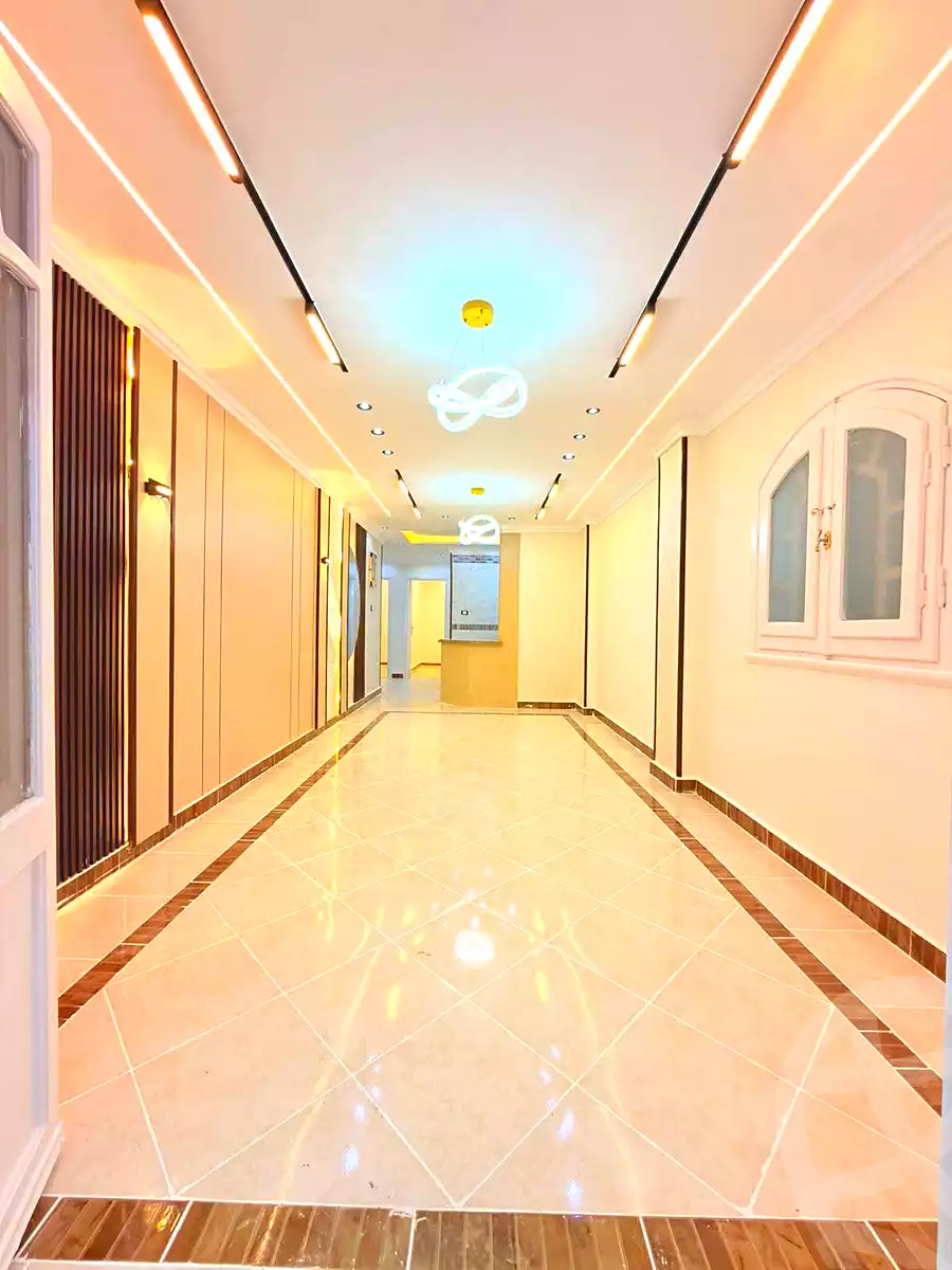 https://aqarmap.com.eg/ar/listing/7250799-for-sale-alexandria-al-agamy-shataa-el-nakheel