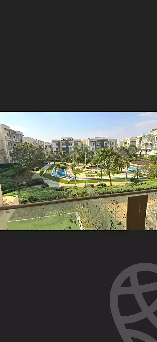https://aqarmap.com.eg/en/listing/7250823-for-sale-cairo-new-cairo-compounds-galleria-moon-valley