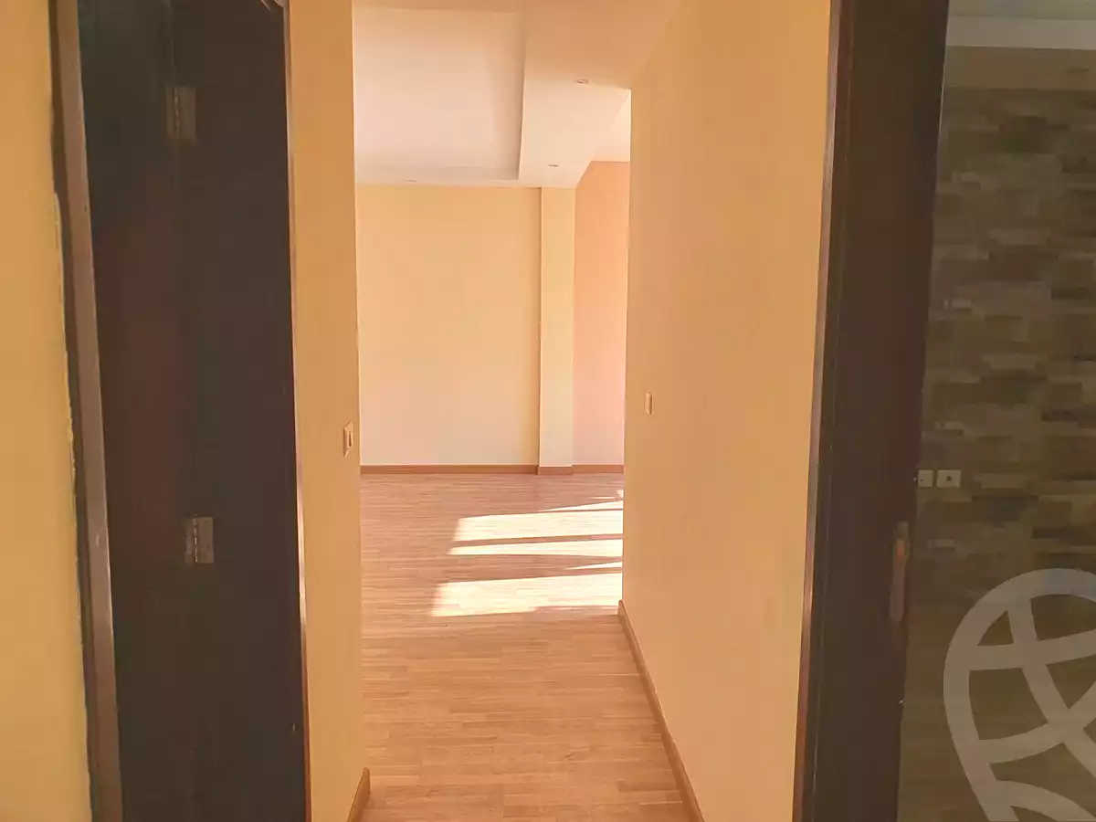 https://aqarmap.com.eg/en/listing/7250885-for-rent-cairo-el-sheikh-zayed-city-compounds-dh-drys