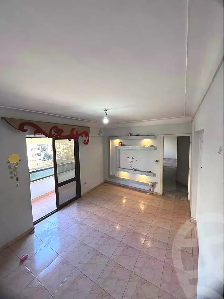 https://aqarmap.com.eg/ar/listing/7251008-for-rent-alexandria-el-asafra-shr-mlk-hfny