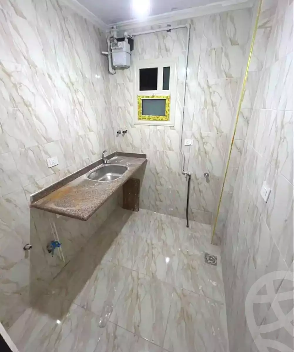 https://aqarmap.com.eg/ar/listing/7251220-for-sale-alexandria-sydy-bshr-sydy-bshr-bhry-gamal-abd-el-nasir-st