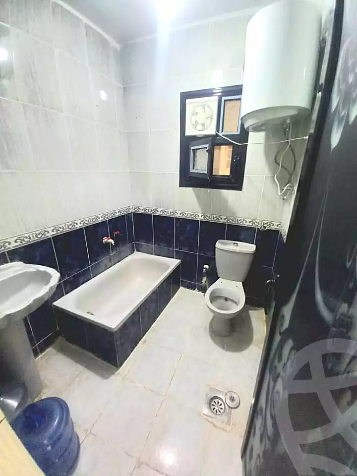 https://aqarmap.com.eg/ar/listing/7251277-for-sale-alexandria-sydy-bshr-sydy-bshr-bhry-khalil-hamada-st