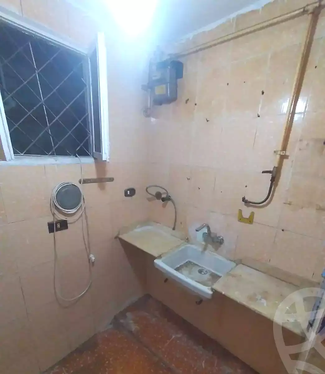 https://aqarmap.com.eg/ar/listing/7251337-for-sale-alexandria-lsywf-el-falki-street-16-el-eslah