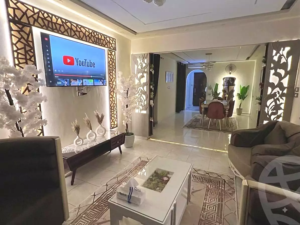 https://aqarmap.com.eg/en/listing/7252260-for-rent-cairo-manial-kwrnysh-lmnyl