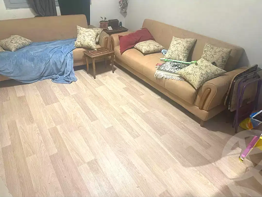 https://aqarmap.com.eg/ar/listing/7252622-for-sale-alexandria-el-asafra-shr-45